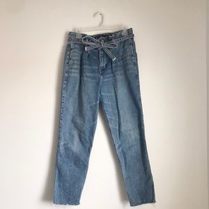 Hollister medium wash curvy paperbag high rise mom jeans size 28